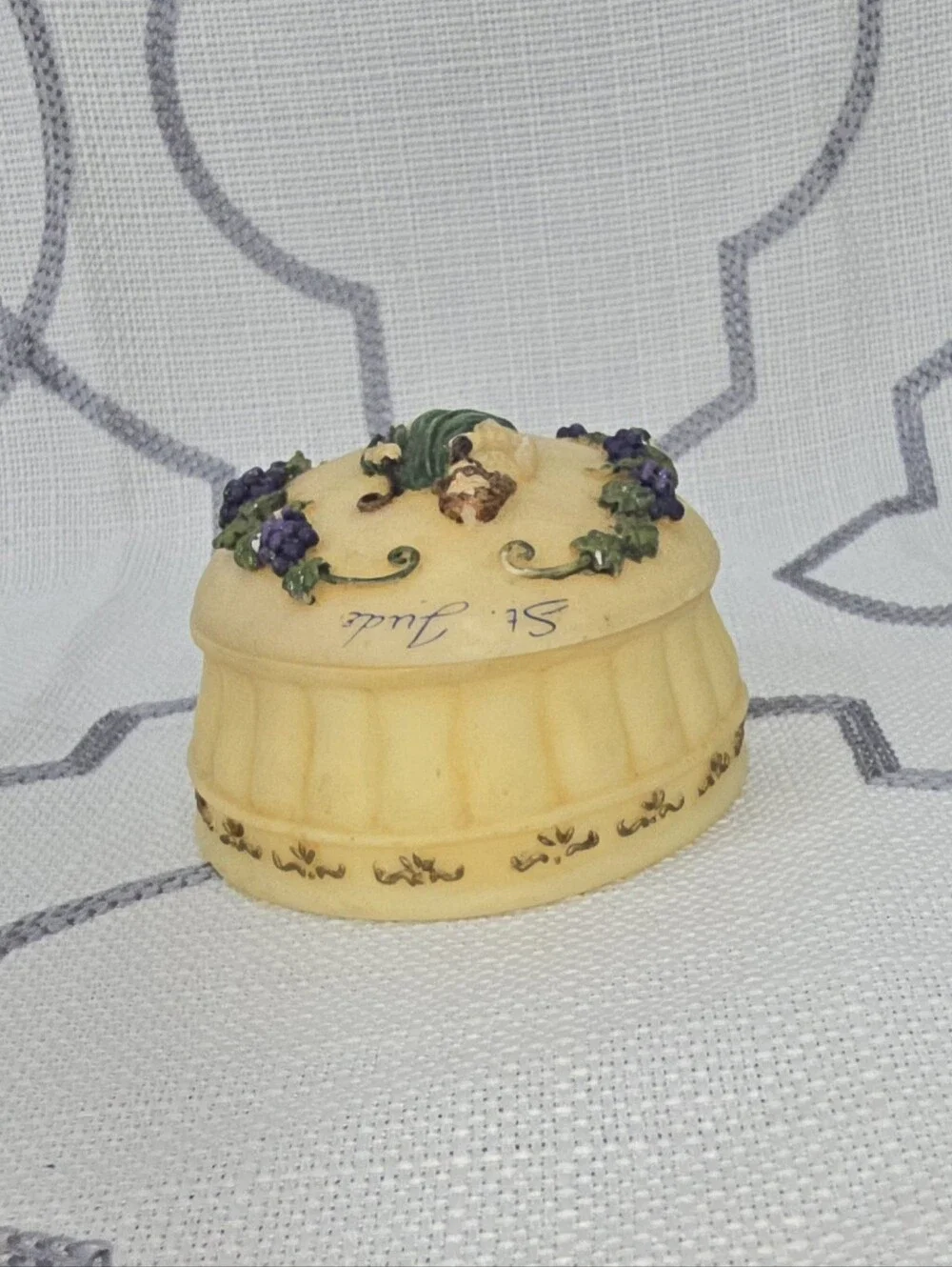 St. Jude Resin Trinket Box 2002 Jewelry Box Beman Desing Concepts 3¼